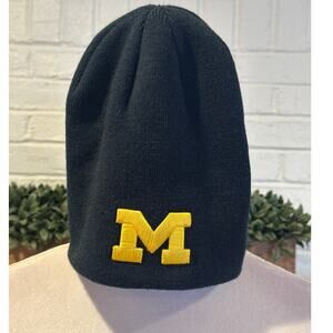 Top Of The World University Of Michigan Kids Navy & Yellow Beanie Hat